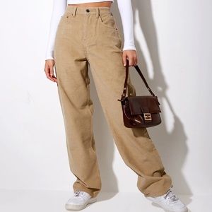 Parallel Jean in Cord Sand